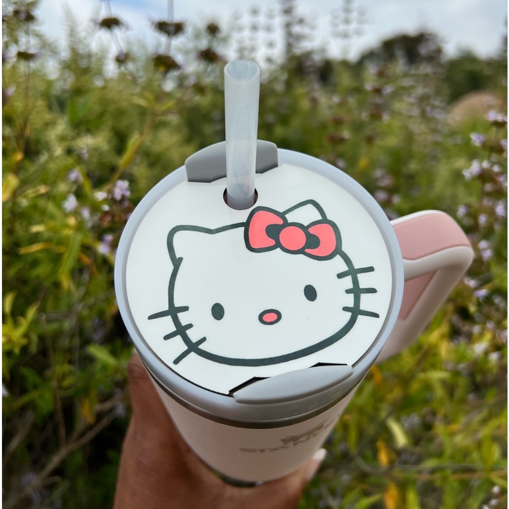 🎀Hello Kitty Stanley Cup Topper